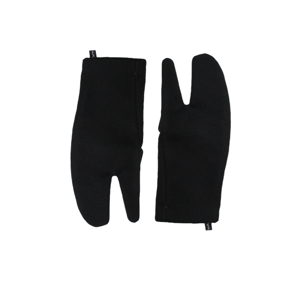 black wool tabi gloves