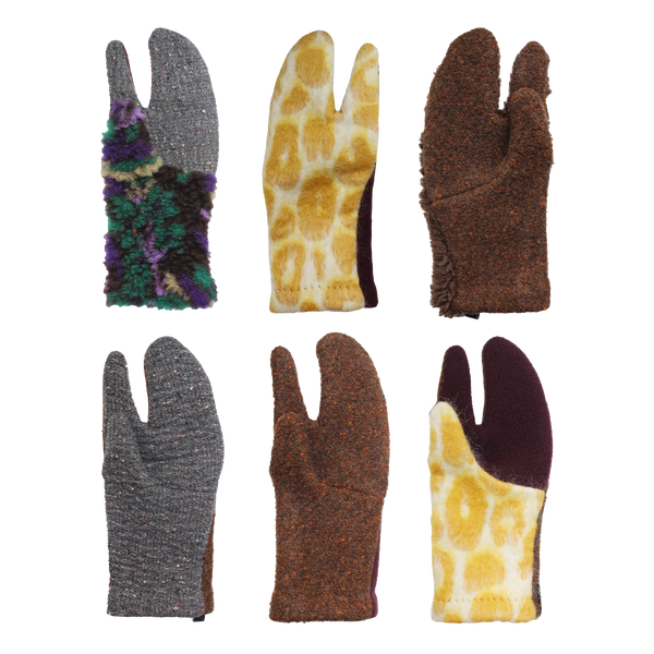 single colored wool tabi glove